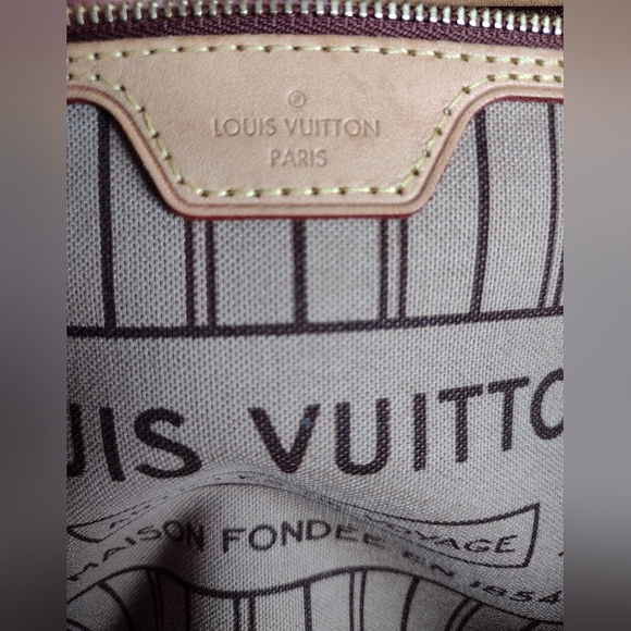 Louis Vuitton Neverfull MM - Picture 4 of 14